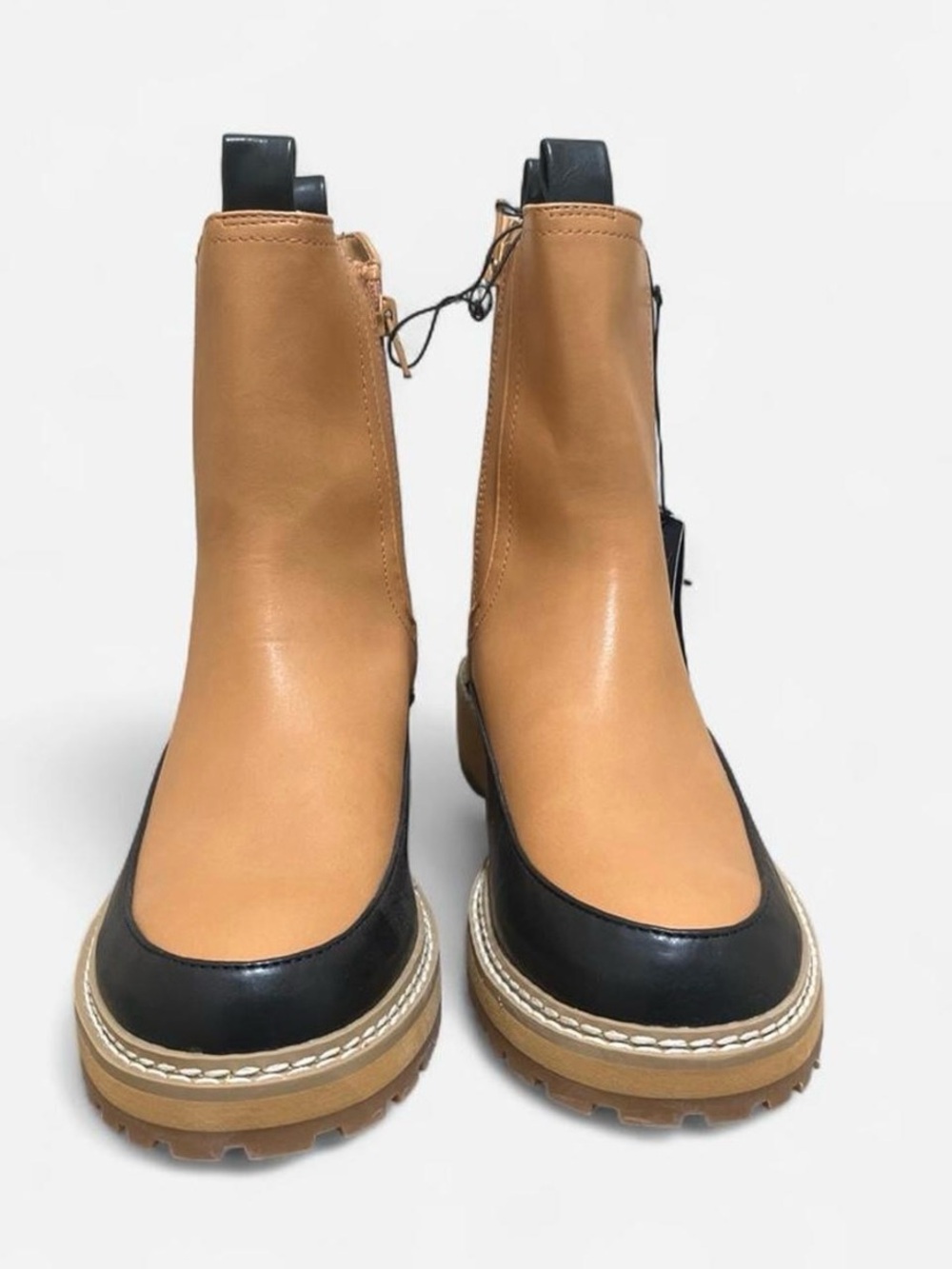 Universal Thread Two-Tone Tan and Black Leather Ankle Boots